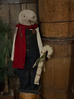 Prim Snowman Boy Candy Cane 28